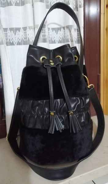 SECCHIELLO IN MONTONE E PELLE