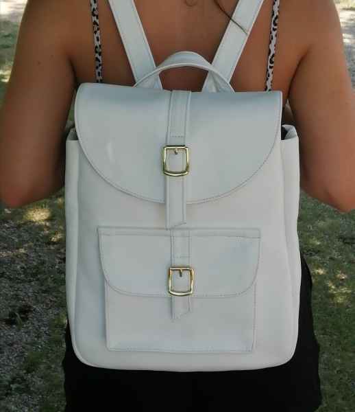 ZAINO IN VITELLO MARTELLATO